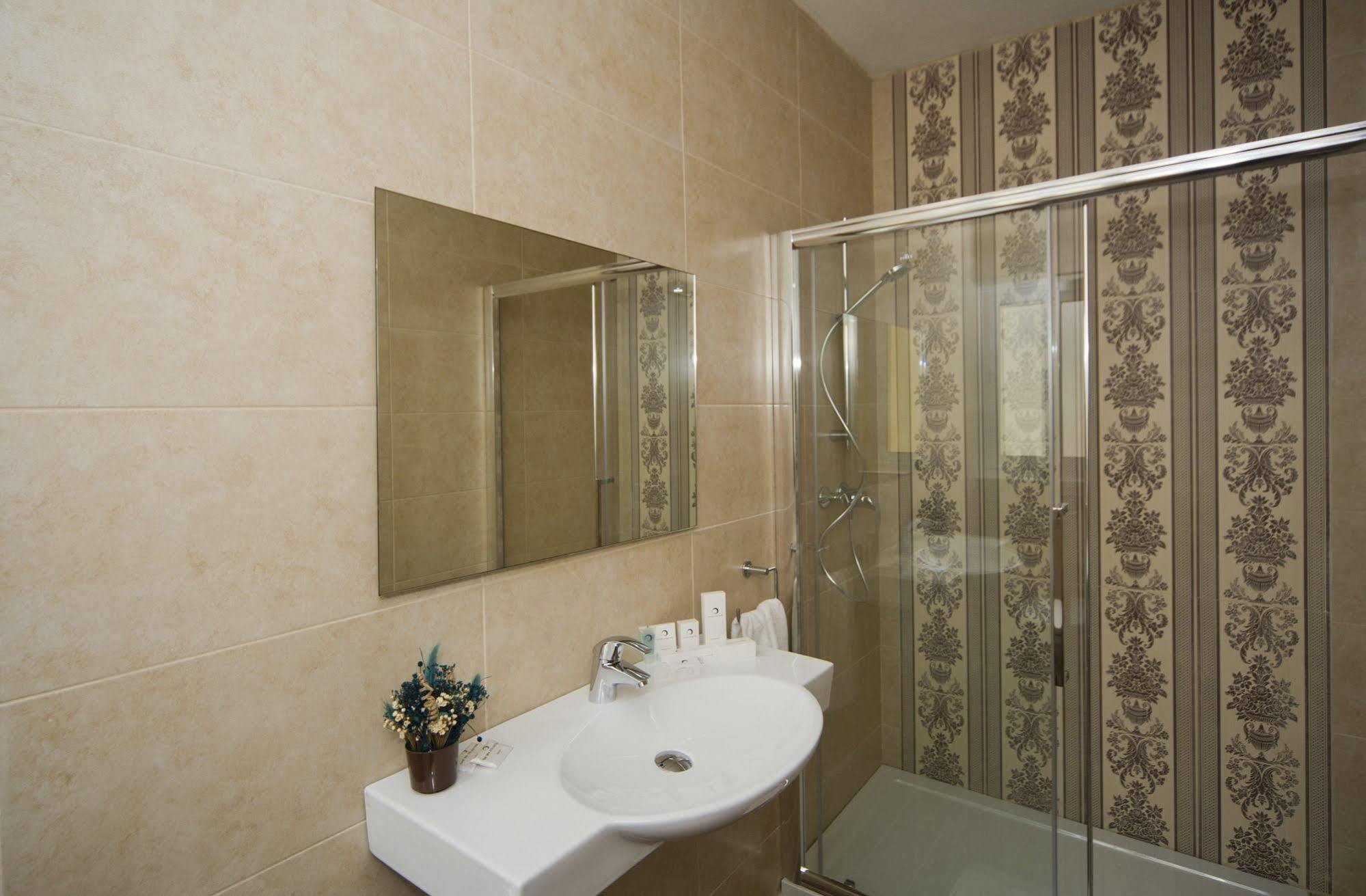 Slimiza Suites Sliema Exterior foto