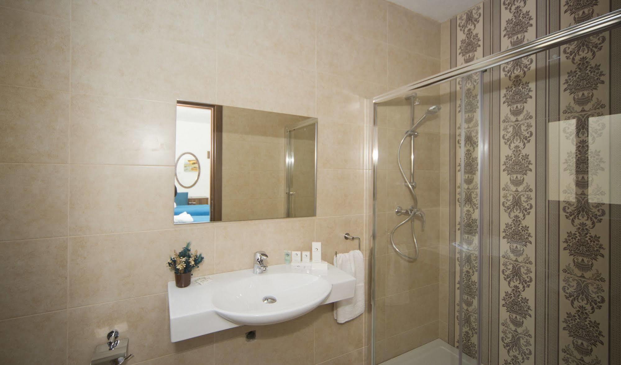 Slimiza Suites Sliema Exterior foto